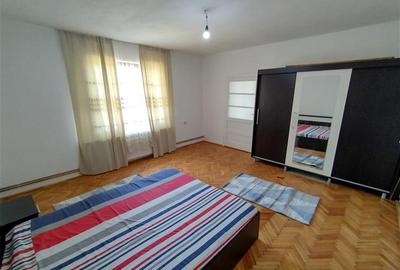 Casă individuală cu 2 camere cu Teren 1000 Mp în Vest - 4