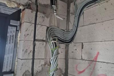 Casă individuală cu 4 camere cu Teren 300 Mp în Central - 13