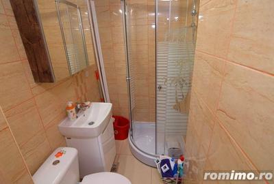 Garsonieră decomandată în Regie