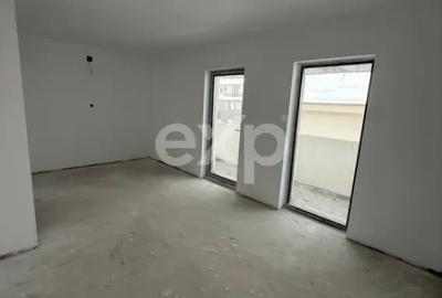 Casă cu 3 camere cu Teren 200 Mp în Smeura - 2
