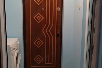 Apartament cu 2 camere decomandat în Berceni