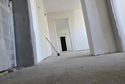Apartament cu 3 camere semidecomandat în Ulmi - 8