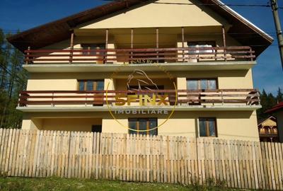 Casă individuală cu 14 camere cu Canalizare în Cheia - 2