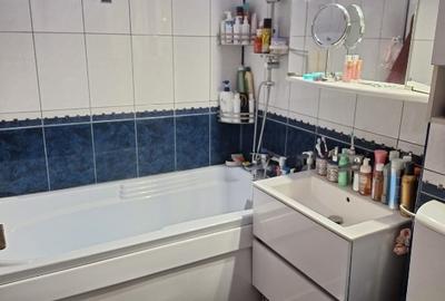 Apartament cu 2 camere semidecomandat, mobilat în Central - 11