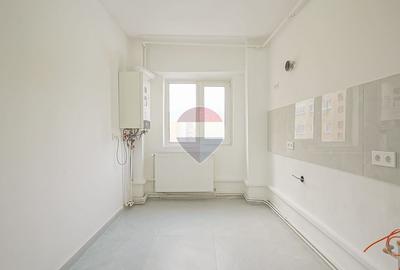 Apartament cu 2 camere decomandat în Județean