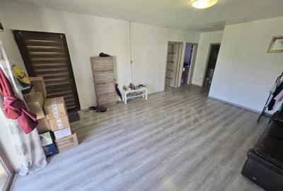Casă cu Teren 267 Mp în Malu Mare - 1