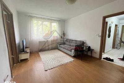 Apartament cu 3 camere în Tudor Vladimirescu