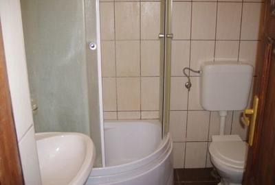 Apartament cu 2 camere decomandat în Prelungirea Ghencea