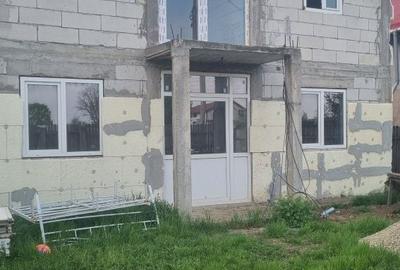 Casă cu 4 camere în Central - 6