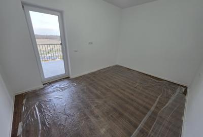 Apartament cu 2 camere semidecomandat în Moșnița Nouă - 6