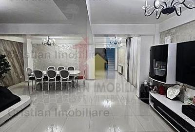 Casă cu 4 camere în Chercea