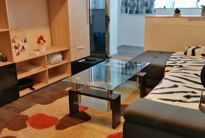Apartament cu 2 camere decomandat în Olimpia-Stadion - 1