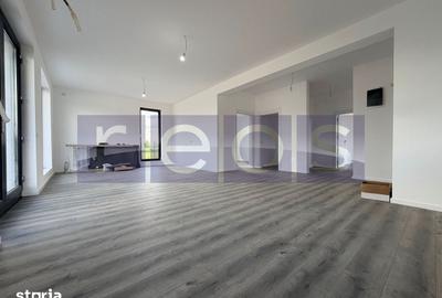 Casă cu 4 camere cu Teren 440 Mp în Tunari