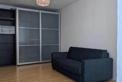 Garsonieră decomandată în Titulescu