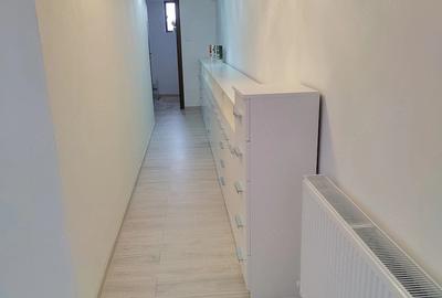 Casă cu 3 camere cu Teren 474 Mp în Central