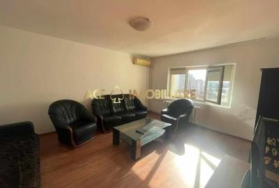 Apartament cu 3 camere decomandat, mobilat în Timpuri Noi