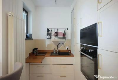 Apartament cu 2 camere decomandat în Ultracentral