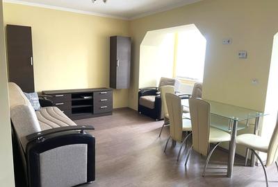 Apartament cu 3 camere decomandat în Nord