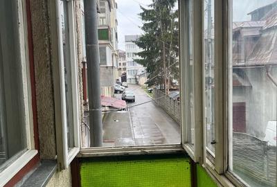 Apartament cu 2 camere decomandat în Central - 2