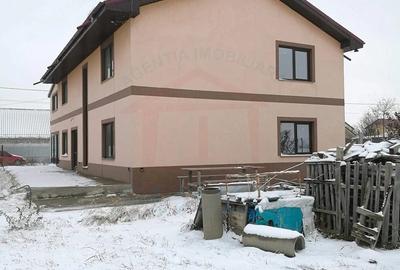 Casă în Odaia Manolache