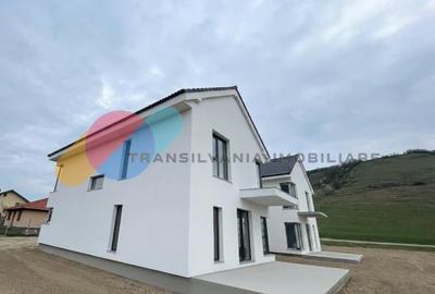 Casă individuală cu 5 camere cu Canalizare în Chinteni - 2