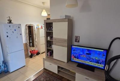 Apartament cu 3 camere semidecomandat, mobilat în Rahova - 5
