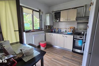 Casă cu 8 camere cu Teren 1147 Mp în Popricani - 9