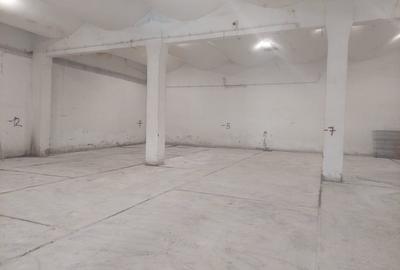 Spațiu industrial, de 440 mp, în Zona Industrială - 13