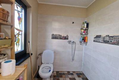 Casă cu 3 camere cu Teren 1000 Mp în Pecineaga