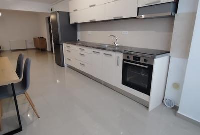 Apartament cu 2 camere semidecomandat în Florești