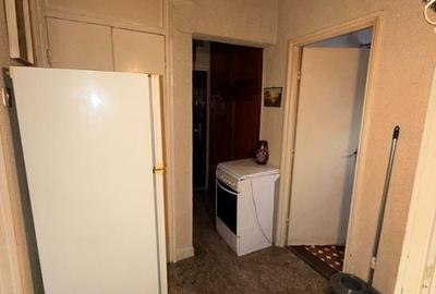 Apartament cu 2 camere decomandat în Drumul Taberei