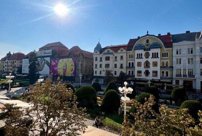 Apartament cu 3 camere semidecomandat în Central - 1