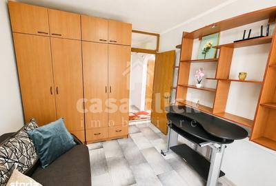 Apartament cu 3 camere decomandat în Piața Centrală