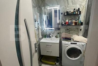 Garsonieră decomandată în Micro 12 - 2