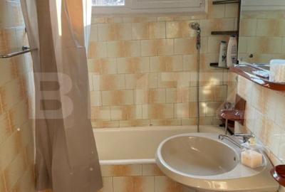 Apartament cu 3 camere semidecomandat în Tipografilor