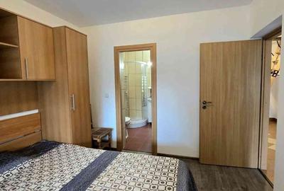 Casă cu 5 camere cu Teren 320 Mp în Vlădești