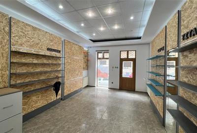 Spațiu comercial, de 45 mp, în Central - 2
