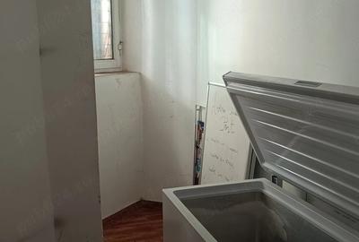 Spațiu comercial, de 19 mp, în Arcu - 4