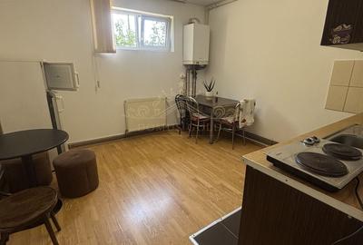 Apartament cu 2 camere decomandat în Andrei Mureșanu
