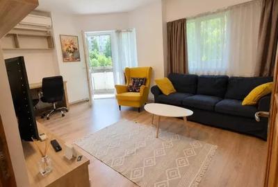 Apartament cu 3 camere decomandat, mobilat în Drumul Taberei