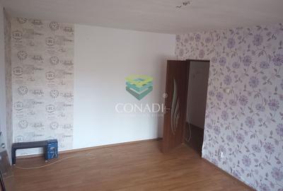 Apartament cu 3 camere decomandat în Dristor - 9
