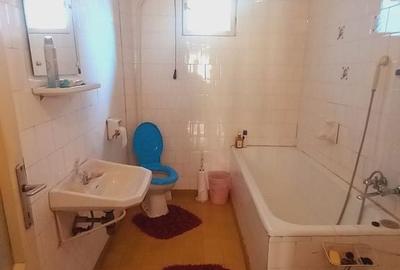 Casă cu 4 camere în Stana - 4