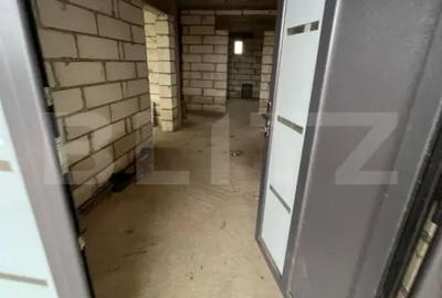 Casă cu 6 camere cu Teren 500 Mp în Central - 4