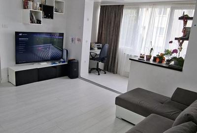 Apartament cu 3 camere semidecomandat în Obor - 2