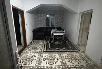 Casă cu 3 camere cu Teren 2500 Mp în Afumați