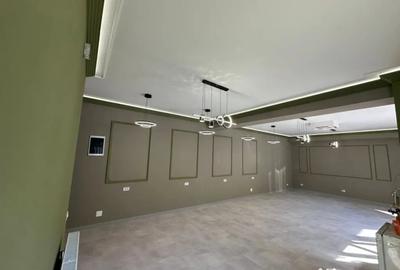 Spațiu comercial, de 60 mp, în Central - 1