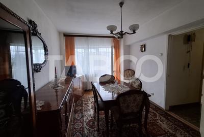 Apartament cu 2 camere decomandat, mobilat în Mihai Viteazul