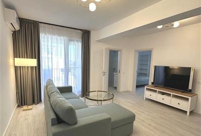 Apartament cu 3 camere semidecomandat, mobilat în Otopeni