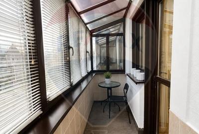Apartament cu 3 camere semidecomandat în Colentina - 1