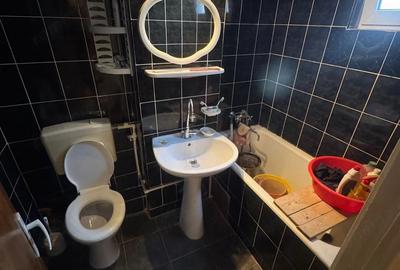 Apartament cu 3 camere decomandat în Central - 2